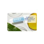 Nivea Hydro Care Dudak Bakım Kremi SPF15 4.8g - Görsel 6